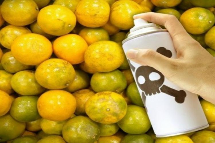Πως να καθαρίσετε τα φυτοφάρμακα από τα φρούτα και τα λαχανικά σας!!