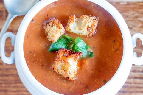 Σούπα με ψητή ντομάτα