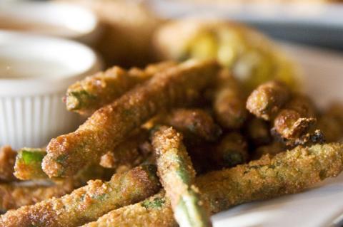 Φασολάκια τηγανιτά πικάντικα